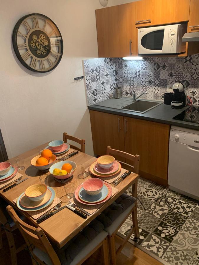 Appartement Tt Confort Au Coeur Des Montagnes Avec Vue Sur Les Montagnes Wifi Люс-Сен-Совер Екстериор снимка
